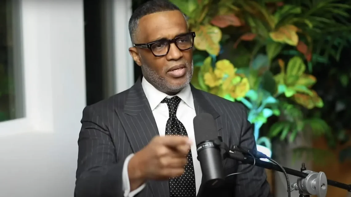 Kevin Samuels Biography: Wife, Daughter, Age, Height, Net Worth, Wikipedia, YouTube, Birthday, Photos, Young, Girlfriend, Instagram Kevin Samuels Biography: Wife, Daughter, Age, Height, Net Worth, Wikipedia, YouTube, Birthday, Photos, Young, Girlfriend, Instagram