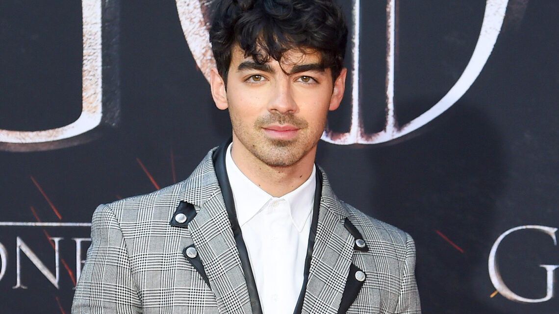 Joe Jonas Biography: Wife, Height, Age, Brothers, Net Worth, Baby, Movies, TV Shows, Songs, Instagram, Daughter, Wedding, Wikipedia Joe Jonas Biography: Wife, Height, Age, Brothers, Net Worth, Baby, Movies, TV Shows, Songs, Instagram, Daughter, Wedding, Wikipedia