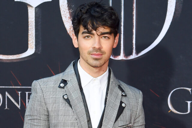 Joe Jonas Bio, Wife, Height, Age, Brothers, Net Worth, Baby, Movies, TV Shows, Songs, Instagram, Daughter, Wedding, Wikipedia