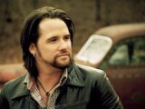 Jonny Houlihan Biography, Wife, Age, Songs, Net Worth, Wikipedia, Albums, Birthday, Lyrics, Girlfriend, Pictures