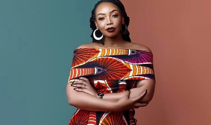 Thembisa Mdoda Biography: Husband, Twins, Age, Net Worth, Sisters, Wedding Pictures, Hairstyles, Instagram, Dresses, Wikipedia