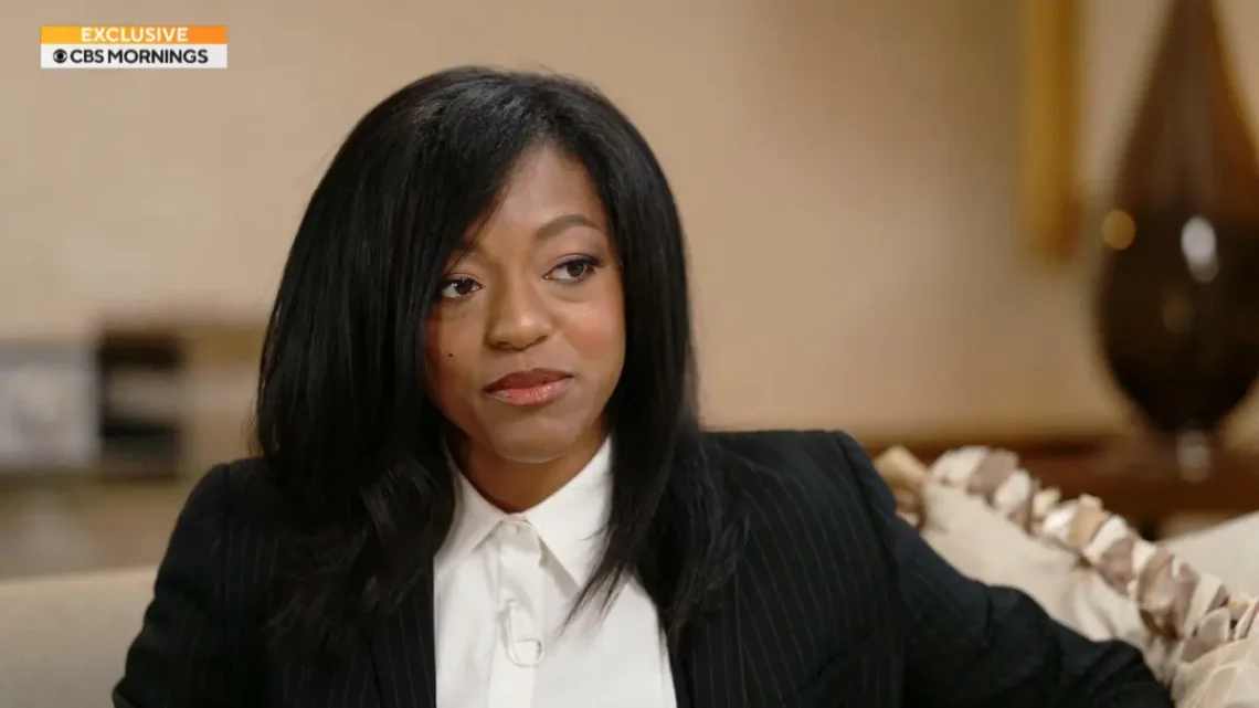 R. Kelly’s Ex-Girlfriend Azriel Clary Biography: Age, Boyfriend, Testimony, Net Worth, Parents, Instagram, Interview, Height, Married Husband