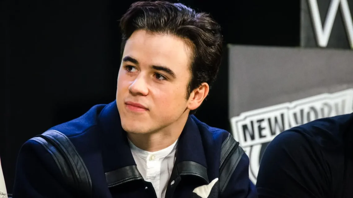 Keean Johnson Biography: Girlfriend, Age, Movies, Net Worth, Height, Instagram, Sign Language, Euphoria, Wikipedia, Switched At Birth