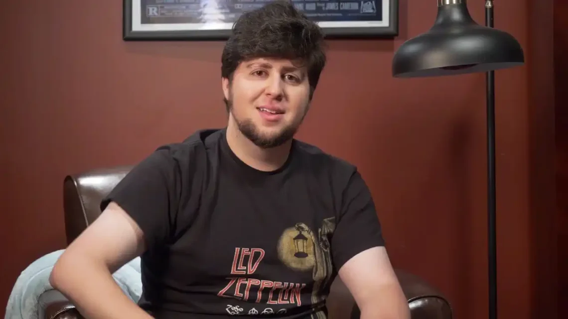 JonTron Biography: Wife, Age, YouTube, Net Worth, Memes, Movies, TV Shows, Twitter, Girlfriend, Flex Tape, Wikipedia, Merch, Reddit