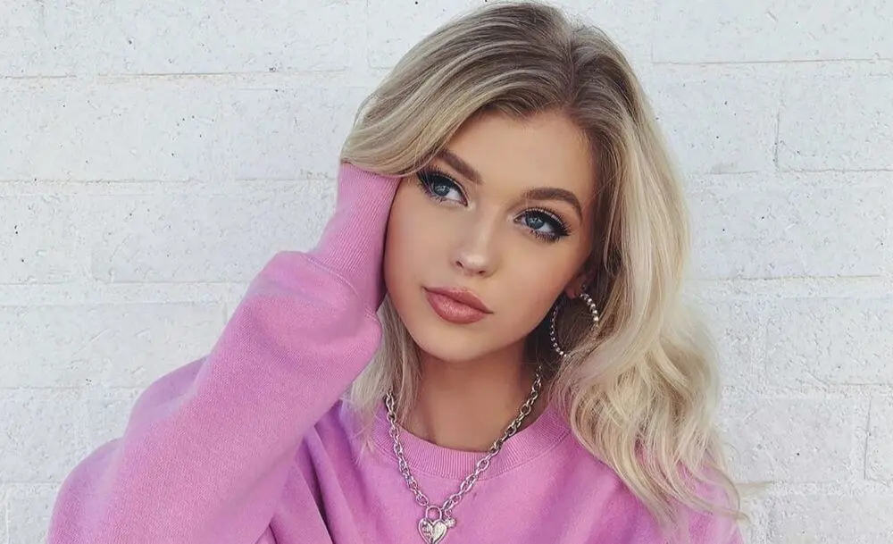 Loren Gray Biography: Boyfriend, Age, Height, Net Worth, TikTok, Personal, Parents, Instagram, Songs, No Makeup, Wikipedia, Pictures, Merch