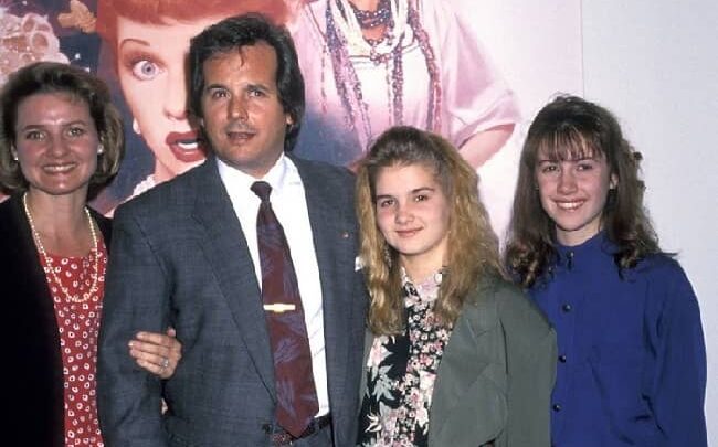 Lucille Ball’s Granddaughter Julia Arnaz Biography: Age, Net Worth, Parents, Instagram, Wikipedia, Height, Birthday, Images, Furniture