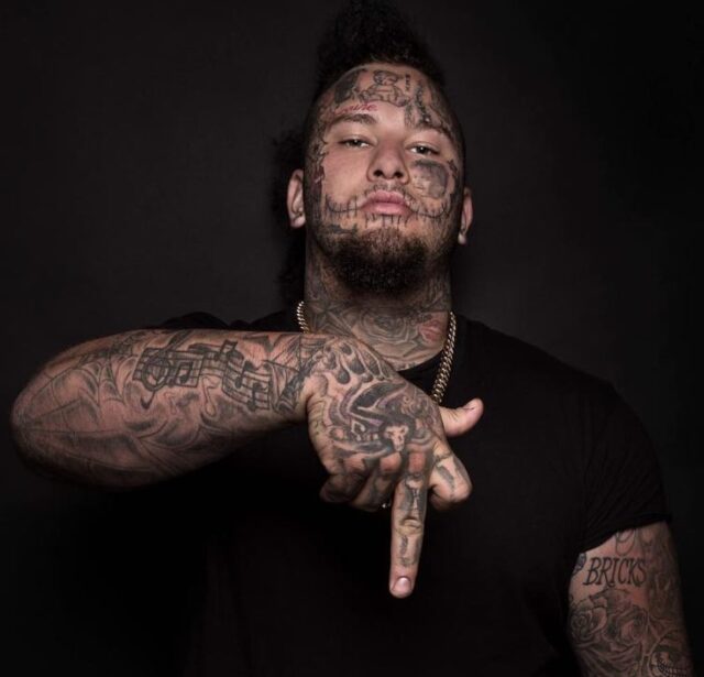 Stitches (rapper) Bio, Age, Wife, Haircut, Net Worth, New Songs, Height, Instagram, White, Wikipedia, Girlfriend, Children, Siblings