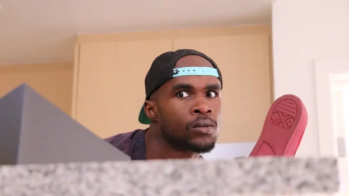 Darius Benson Biography: Net Worth, YouTube, Vines, Age, Girlfriend, TikTok, Height, Brother, Amazing Race, Wikipedia, Chess, Surprise Darius Benson Biography: Net Worth, YouTube, Vines, Age, Girlfriend, TikTok, Height, Brother, Amazing Race, Wikipedia, Chess, Surprise