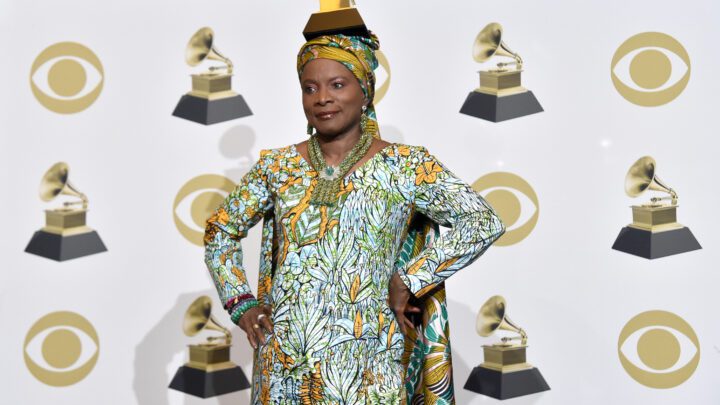 Angelique Kidjo Biography: Daughter, Parents, Husband, Net Worth, Songs, Age, Grammy, Albums, Awards, Wikipedia, Agolo, Photos