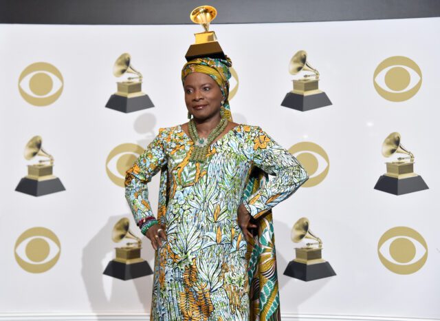 Angelique Kidjo Bio, Daughter, Parents, Husband, Net Worth, Songs, Age, Grammy, Albums, Awards, Wikipedia, Agolo, Photos