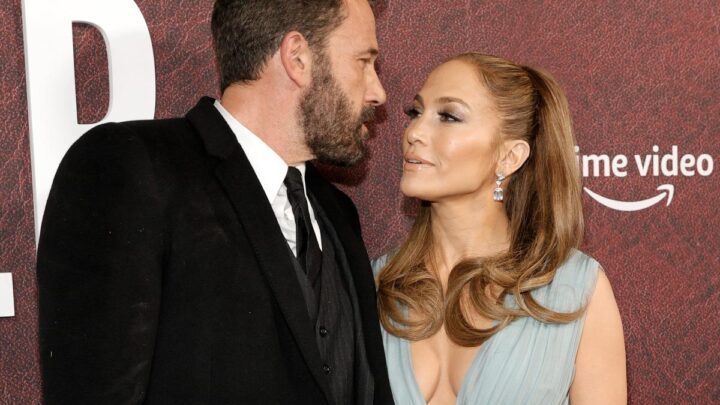 Ben Affleck Biography: Wife, Net Worth, Height, Age, Movies, Meme, Jennifer Lopez, Batman, Tattoo, Girlfriend, Siblings, Parents, Wikipedia