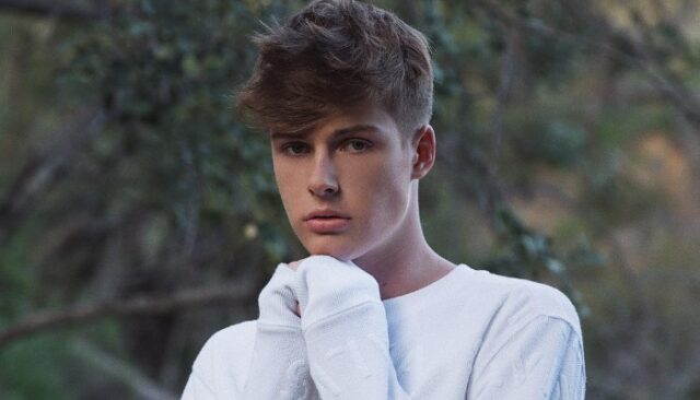 Blake Gray Biography, Height, Net Worth, Ex, Siblings, Brother, Age, Instagram, Girlfriend, Amelie Zilber, Wikipedia, TikTok, Twitter, YouTube