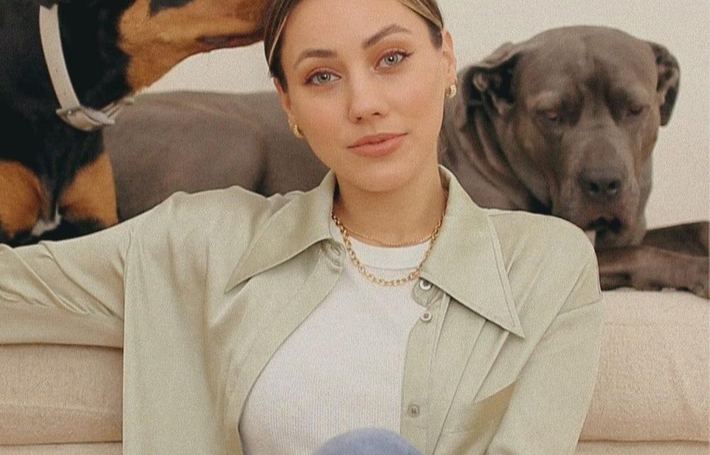 Cammie Scott Biography: Age, Girlfriend, Net Worth, Height, Engagement, Instagram, Tattoo, YouTube, Wikipedia, Boyfriend, Pictures Cammie Scott Biography: Age, Girlfriend, Net Worth, Height, Engagement, Instagram, Tattoo, YouTube, Wikipedia, Boyfriend, Pictures