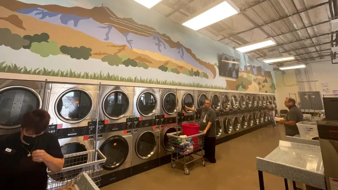 Exploring the Option of Coin Laundry Service and its Benefits