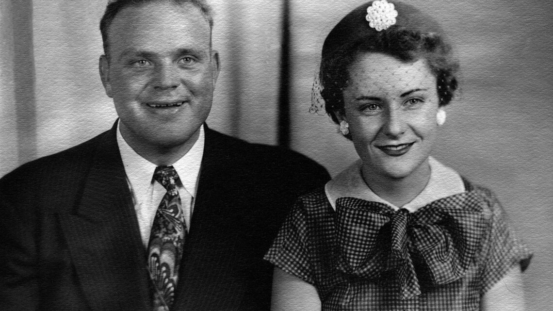 Dan Blocker Biography: Age, Cause Of Death, Net Worth, Movies, Height, Wife, Children, Funeral, TV Shows, Weight, Family, Wikipedia, Grave Dan Blocker Biography: Age, Cause Of Death, Net Worth, Movies, Height, Wife, Children, Funeral, TV Shows, Weight, Family, Wikipedia, Grave