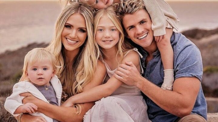 Everleigh Rose Smith Soutas Biography: Age, Dad, TikTok, Net Worth, Mom, Birthday, Instagram, Dance, School, Wikipedia, Height