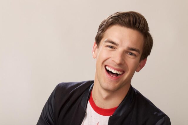 MatPat Bio, Net Worth, Wife, Age, Height, YouTube, Child, Twitter, Real Name, Game Theory, FNAF, Baby, Son, Wikipedia
