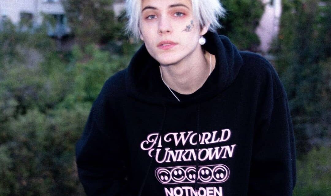 Noen Eubanks Biography: Height, Age, Net Worth, Instagram, Girlfriend, TikTok, Birthday, Wikipedia, Sister, GIF, Hair, Facebook, MBTI Noen Eubanks Biography: Height, Age, Net Worth, Instagram, Girlfriend, TikTok, Birthday, Wikipedia, Sister, GIF, Hair, Facebook, MBTI
