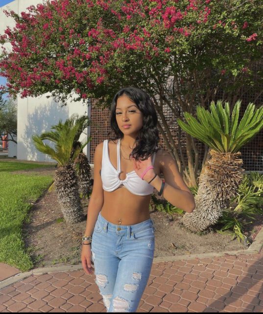 PrettyLuhHazel Bio, Age, Boyfriend, Real Name, Net Worth, Instagram, Height, Birthday, TikTok, Race, Shop, Outfits, Wikipedia, DubsMash