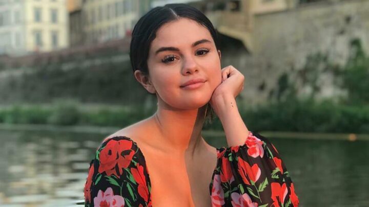 Selena Gomez Biography: Age, Husband, Net Worth, Songs, Instagram, Boyfriend, Albums, Parents, Movies, TV Shows, Siblings, Wikipedia, Website