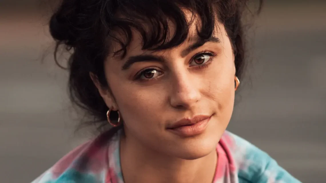 Karina Conti Biography: Boyfriend, Age, TikTok, Net Worth, Instagram, Wedding Photos, Twitter, Parents, Wikipedia, Height