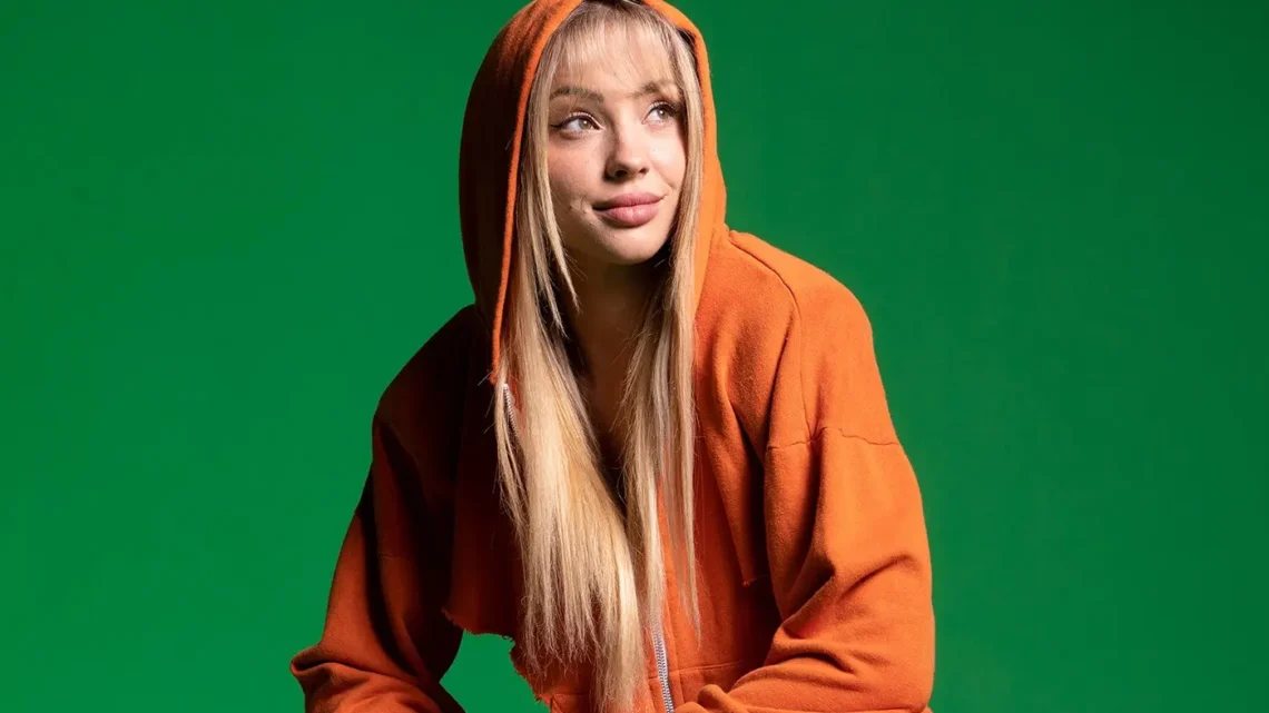 Charly Jordan Biography: Boyfriend, TikTok, Age, Net Worth, YouTube, Dance, Makeup, Parents, Height, Wikipedia, Logan Paul, Necklace, Harry Jowsey
