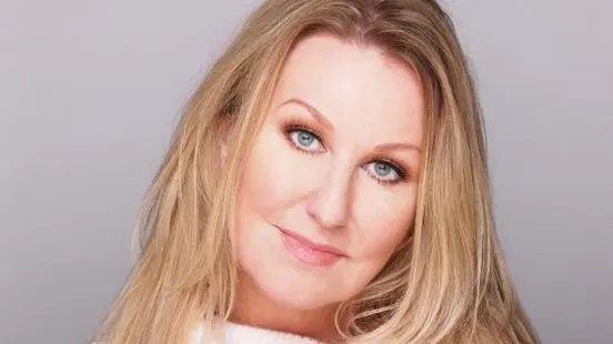 Petra Berger Biography: Husband, Age, Songs, Net Worth, Albums, Wikipedia, Instagram, YouTube, Close Your Eyes, Boyfriend