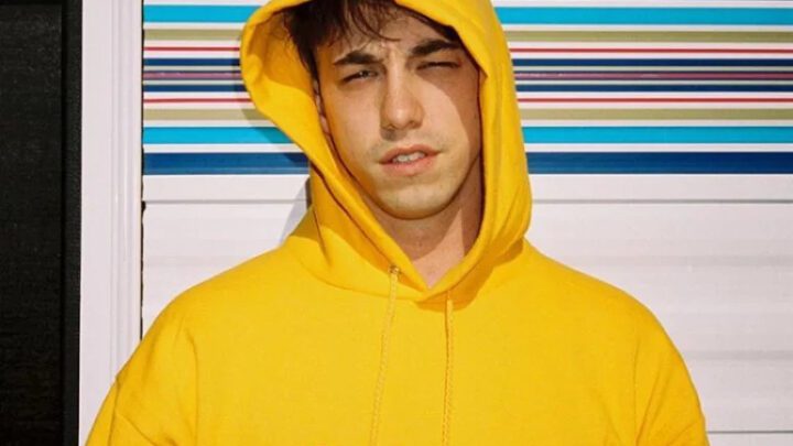 Brockhampton’s Matt Champion Biography: Height, Age, Girlfriend, Net Worth, Blonde, Tavia, Fangs, Real Name, Songs, Instagram, Wikipedia, Lyrics