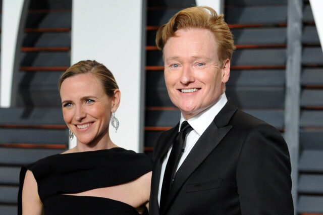 Conan O'Brien's Wife Liza Powel O'Brien Biography, Age, Height, Net Worth, Podcast, Instagram, Wedding, Children, Playwright, Wikipedia