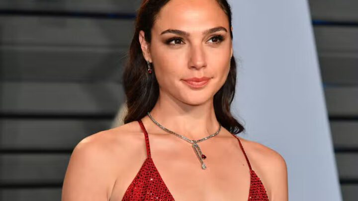 Gal Gadot Biography: Net Worth, Husband, Age, Wonder Woman, Children, Instagram, Movies, Height, TV Shows, Wikipedia, Pronunciation