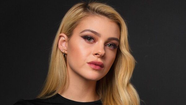 Nicola Peltz