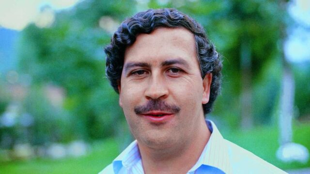 Pablo Escobar Biography, Net Worth, Age, Wife, Children, Parents, Height, Movies, Netflix, Son, Quotes, Siblings, Cause Of Death, Wikipedia, Series