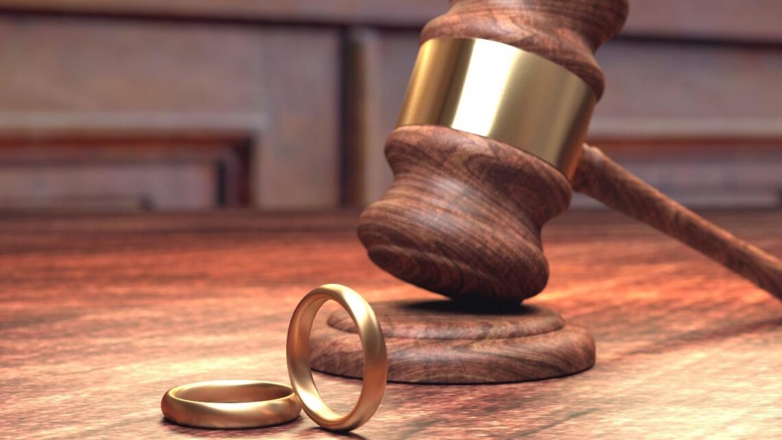 Far from Amicable: 7 Celebrity Divorces That Didn’t End Well Far from Amicable: 7 Celebrity Divorces That Didn’t End Well