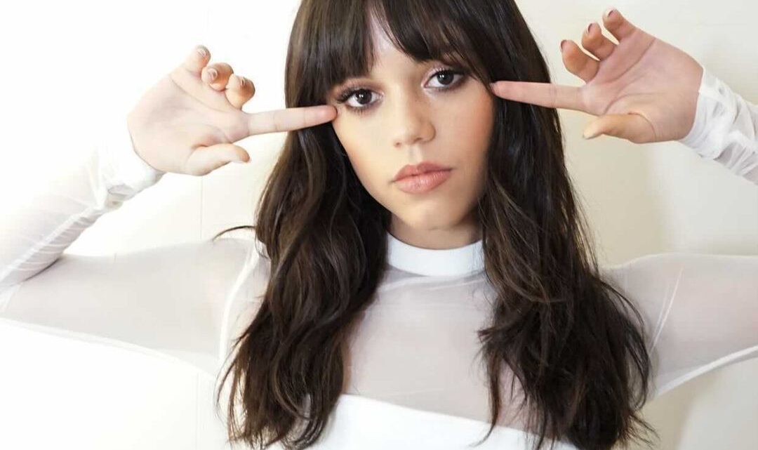 Jenna Ortega Biography: Movies, Boyfriend, Net Worth, Age, Height, TV Shows, Instagram, Siblings, Father, Iron Man, Wikipedia Jenna Ortega Biography: Movies, Boyfriend, Net Worth, Age, Height, TV Shows, Instagram, Siblings, Father, Iron Man, Wikipedia