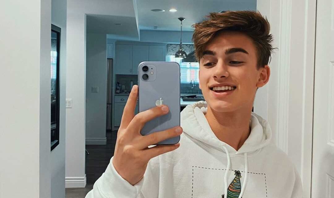 Johnny Orlando Biography: Height, Girlfriend, Age, Songs, Net Worth, College, Concert, Instagram, TikTok, Young, What If Lyrics, Wikipedia