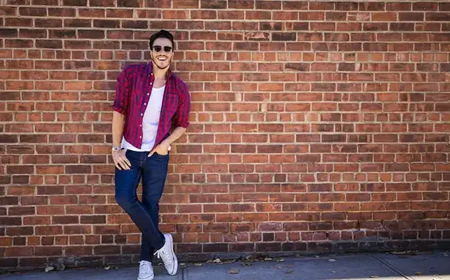 How Men Can Dress to Impress Without Going into the Red