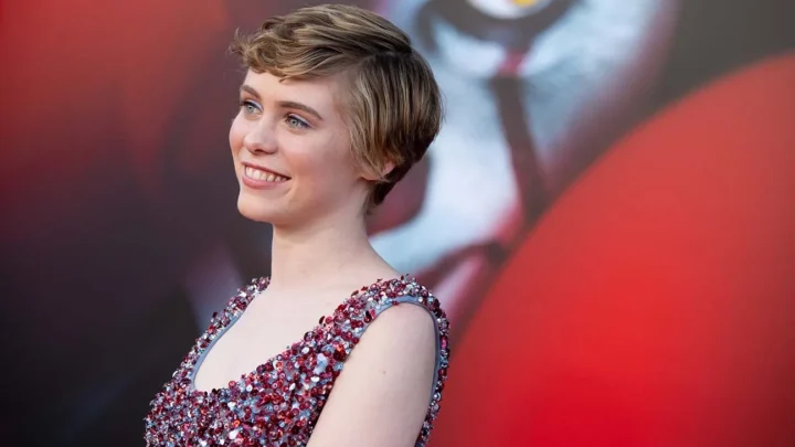 Sophia Lillis Biography: Age, Movies, Height, Net Worth, Boyfriend, Parents, Long Hair, Twin, Instagram, Relationship, Wikipedia, TV Shows