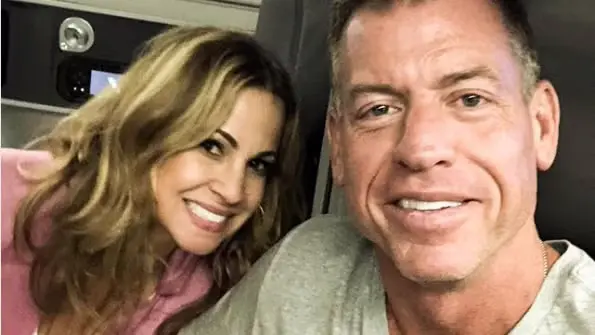 Troy Aikman’s Wife Catherine ‘Capa’ Mooty Biography: Net Worth, Age, Husband, Children, Engagement Ring, Wikipedia, Instagram, Family, Measurement