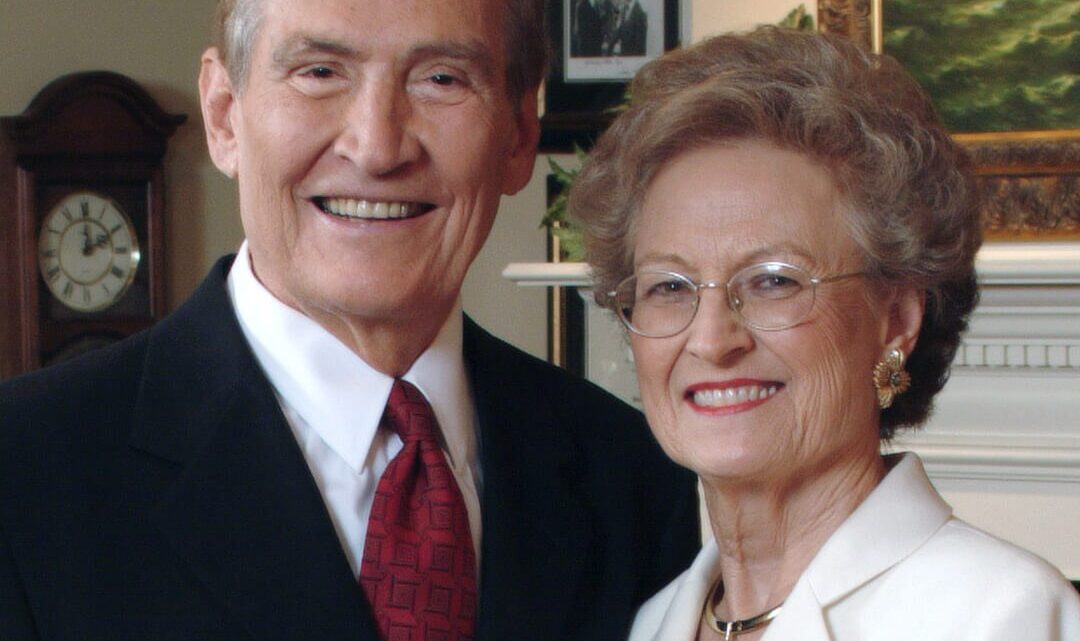Adrian Rogers’ wife Joyce Rodgers Biography: Husband, Books, Age, Net Worth, Family, Health, Illness, Wikipedia, Height, Children Adrian Rogers’ wife Joyce Rodgers Biography: Husband, Books, Age, Net Worth, Family, Health, Illness, Wikipedia, Height, Children