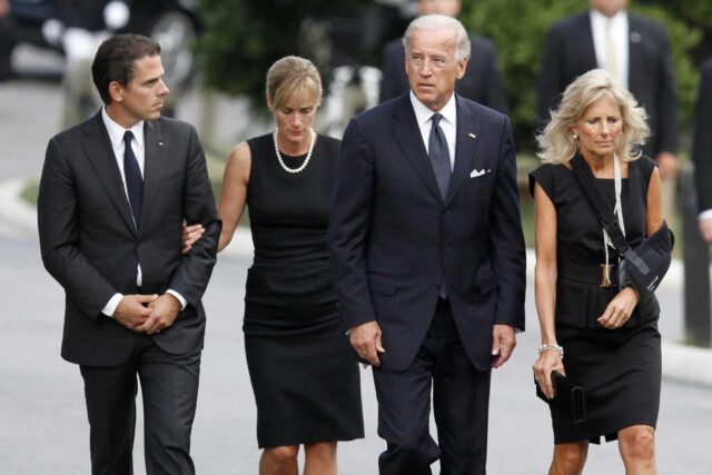 Beau Biden's wife Hallie Biden Bio, Husband, Age, Net Worth, Instagram, Twitter, Height, Children, Wikipedia, Parents