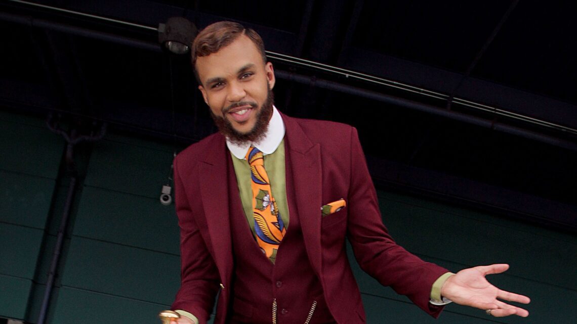 Jidenna Biography: Wife, Age, Songs, Net Worth, Height, Albums, Parents, Siblings, Nationality, Wikipedia, Girlfriend Jidenna Biography: Wife, Age, Songs, Net Worth, Height, Albums, Parents, Siblings, Nationality, Wikipedia, Girlfriend