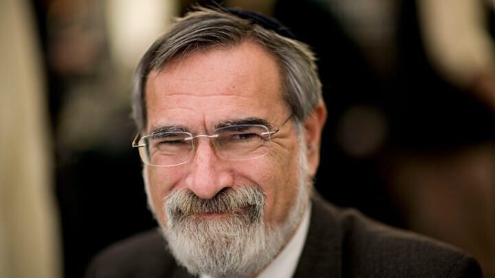 Jonathan Sacks, Baron Sacks Biography: Quotes, Age, Cause Of Death, Net Worth, Books, Morality, Wife, Children, YouTube, Height, Wikipedia