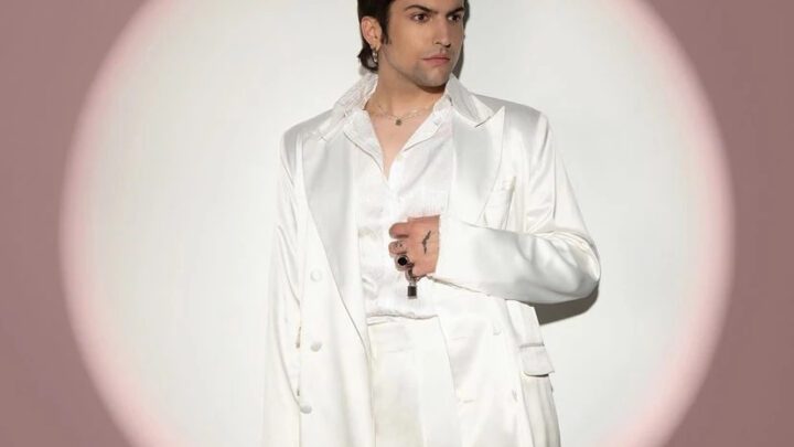 Mitch Grassi Biography: Gender, Height, Age, Voice, Partner, Net Worth, Instagram, Pronouns, Weight Loss, House, Songs, Wikipedia, Vocal Range
