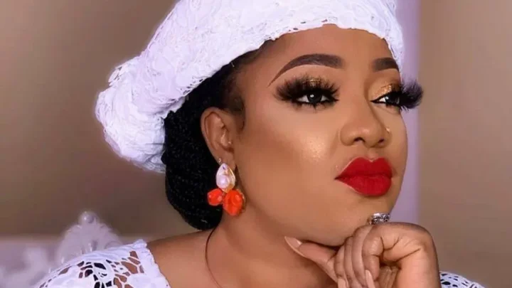 Sotayo ‘Tayo’ Sobola Biography: Child, Husband, Age, Movies, Age, House, Twins, Phone Number, Tattoo, Wedding Pictures, Siblings