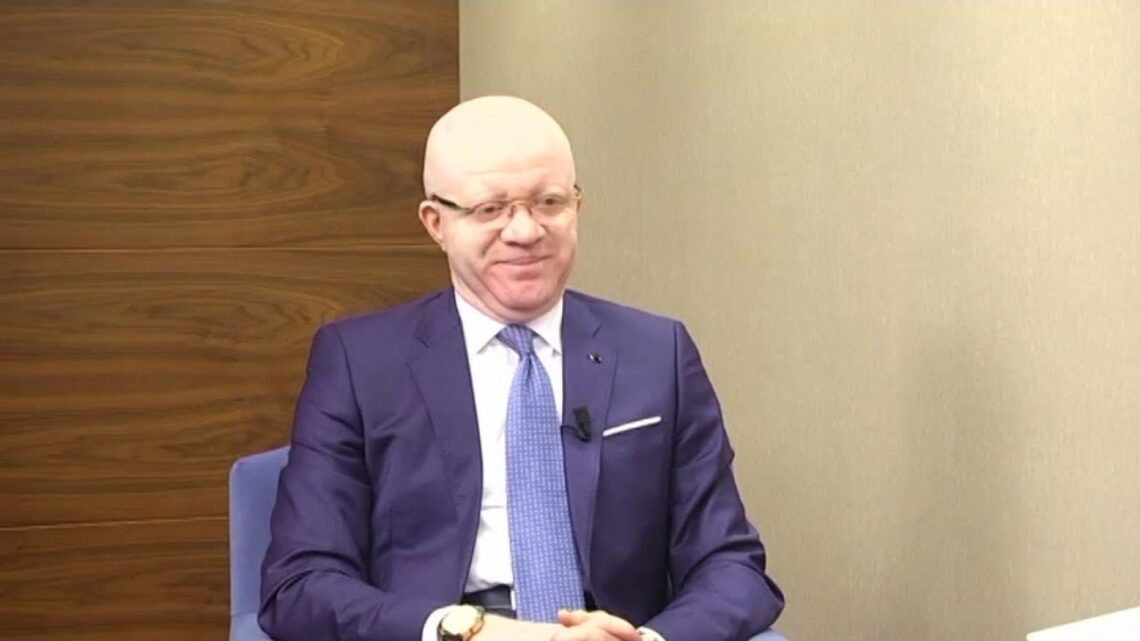Thierry Moungalla Biography: Age, Wife, Net Worth, Twitter, Facebook, CV Thierry Moungalla Biography: Age, Wife, Net Worth, Twitter, Facebook, CV