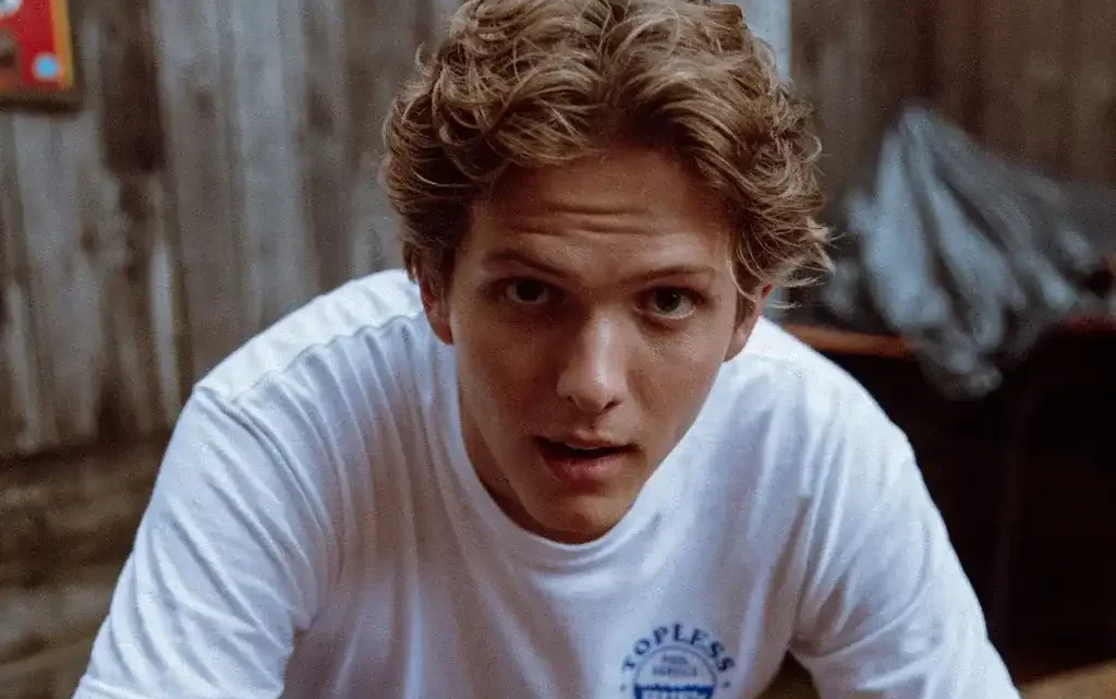 Boy in Space Biography: Real Name, Age, Songs, Net Worth, Tour, Cold, Lyrics, Girlfriend, Merch, Voice