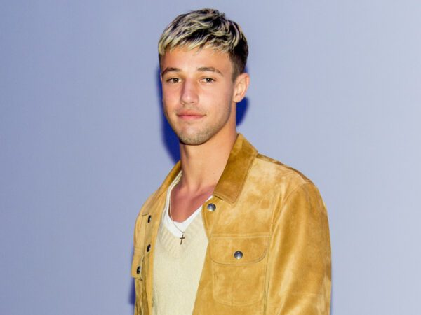 Cameron Dallas Bio, House, Age, Songs, Girlfriend, Net Worth, Height, Movies, Child, TV Shows