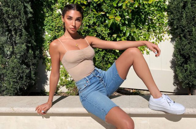 Chantel Jeffries Bio, Age, Net Worth, Parents, Boyfriend, Height, MGK, Weight Loss, Twitter