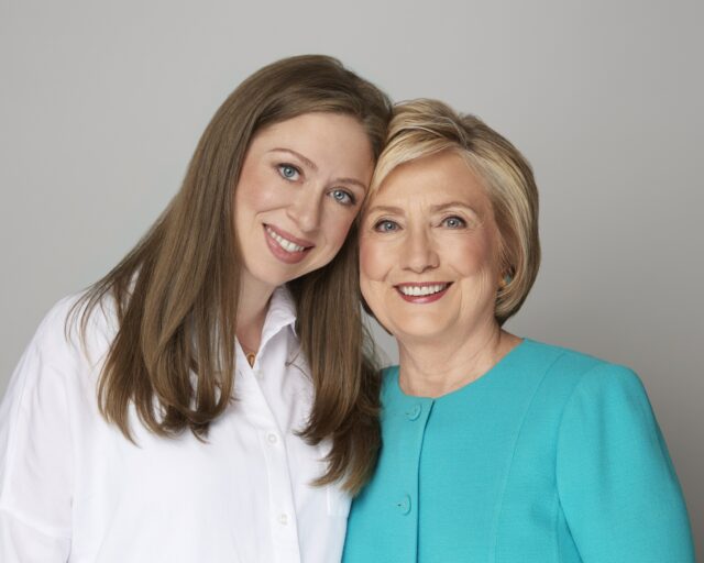 Chelsea Clinton Bio, Kids, Age, Education, Husband, Net Worth, Wedding Dress, Books, Children, Photos, Parents