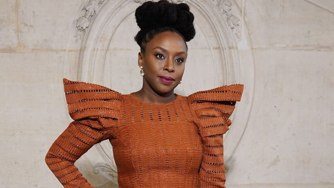 Chimamanda Ngozi Adichie Biography: Books, Husband, Age, Quotes, Net Worth, Education, Pronunciation, Daughter, Short Stories, Ted Talk Chimamanda Ngozi Adichie Biography: Books, Husband, Age, Quotes, Net Worth, Education, Pronunciation, Daughter, Short Stories, Ted Talk